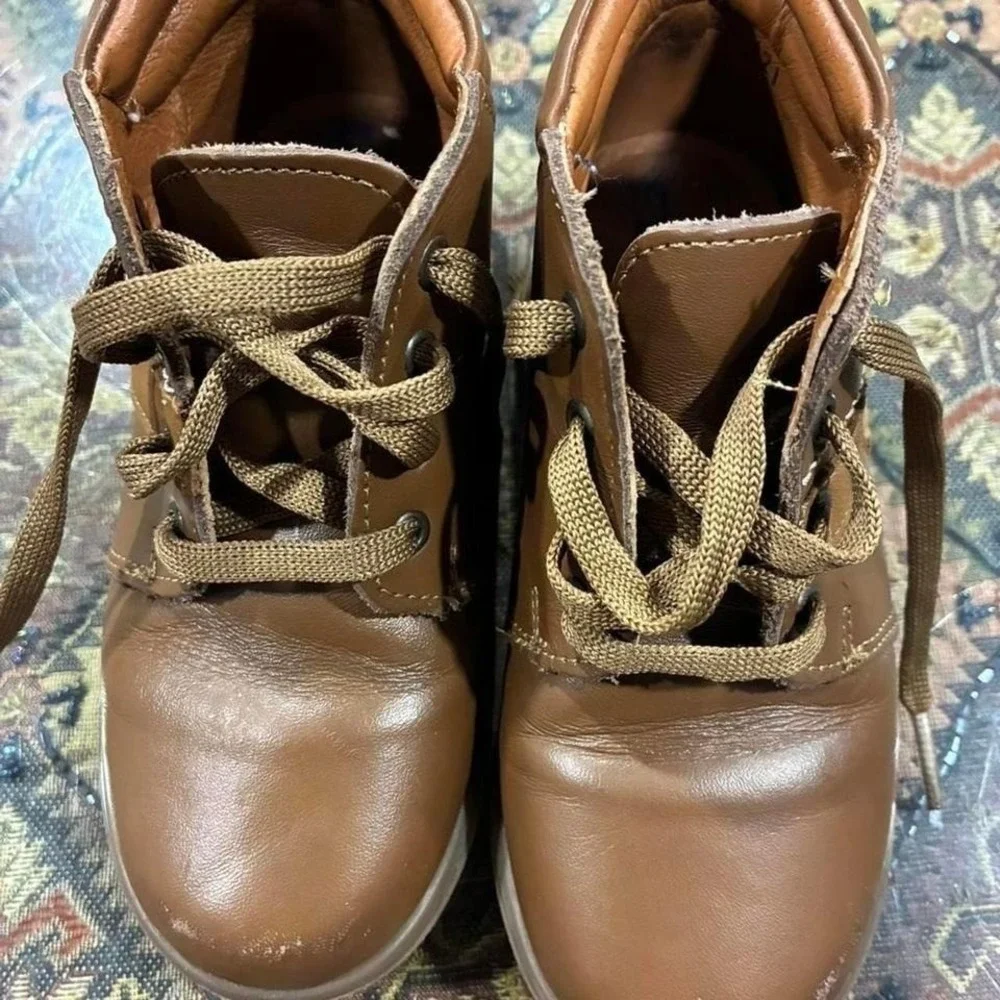 Tan leather ankle boots with laces Mexico size 17 1/2 leather shoes for kids.